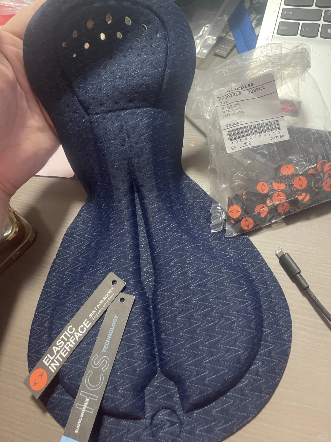 上架啦正品意大利200密度双箭头石墨烯坐垫