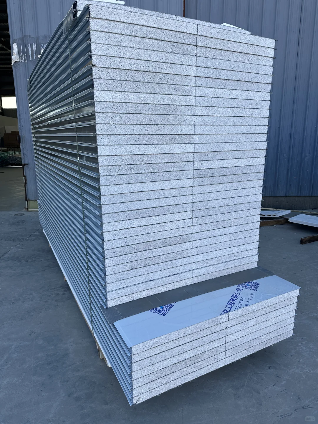 食品厂打造无尘车间！