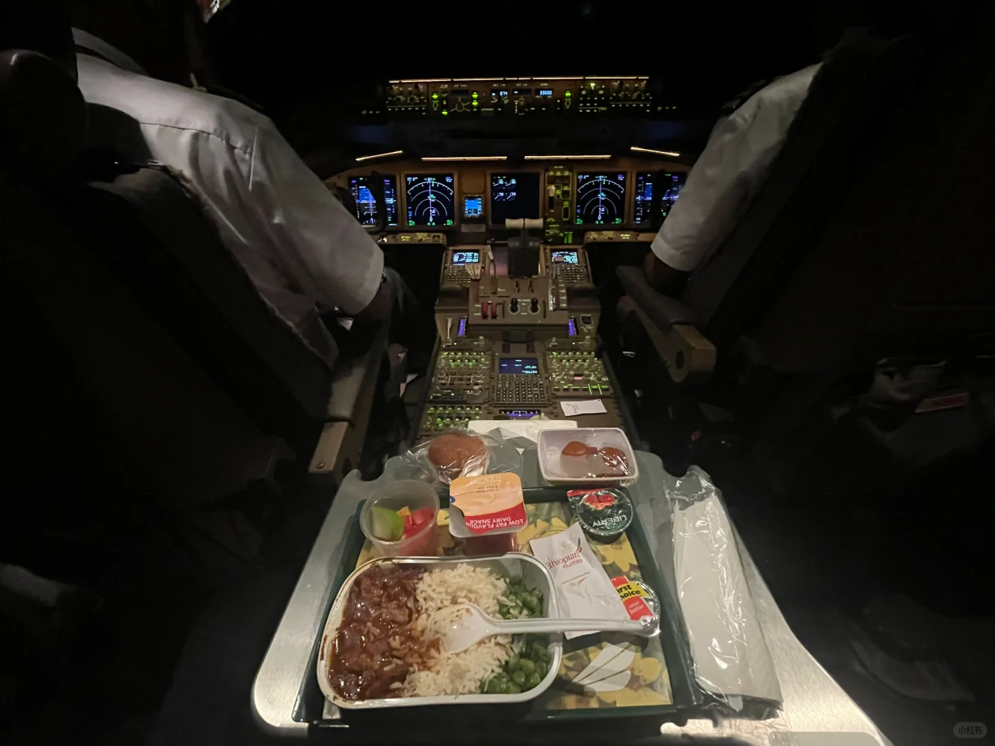 包一架777货机是什么体验？