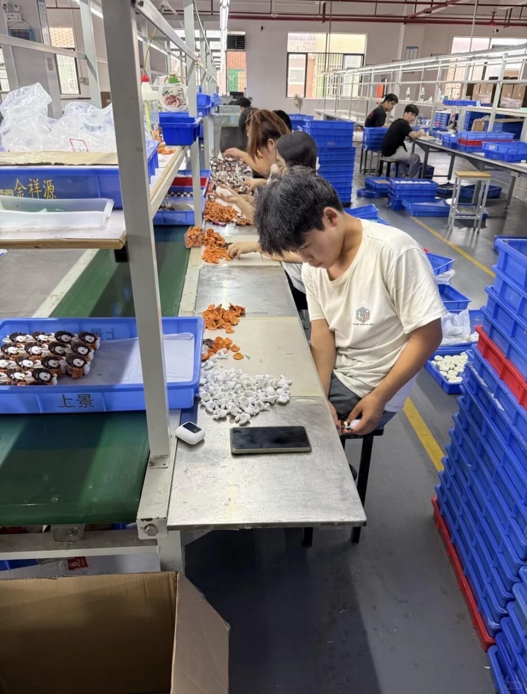 纸盒包装小厂长白班坐班一个月5200