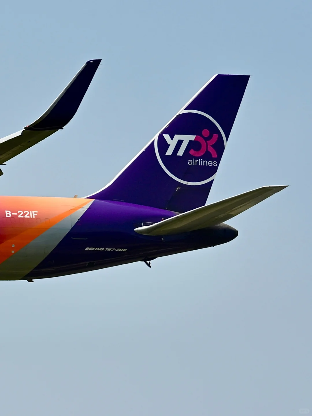 HGH特色之圆通两架亚运元素货机