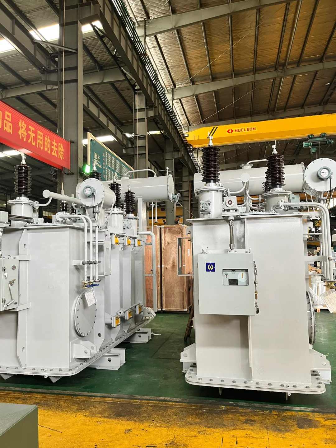 俄罗斯客户亲自来公司下单