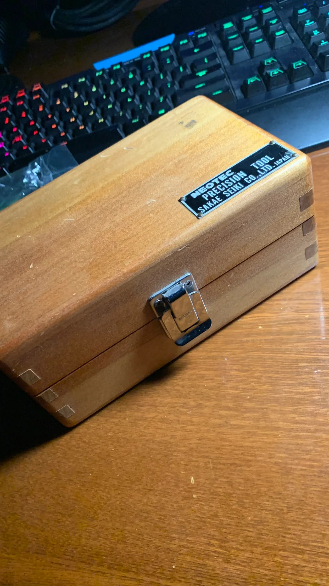 日本精密小台钳