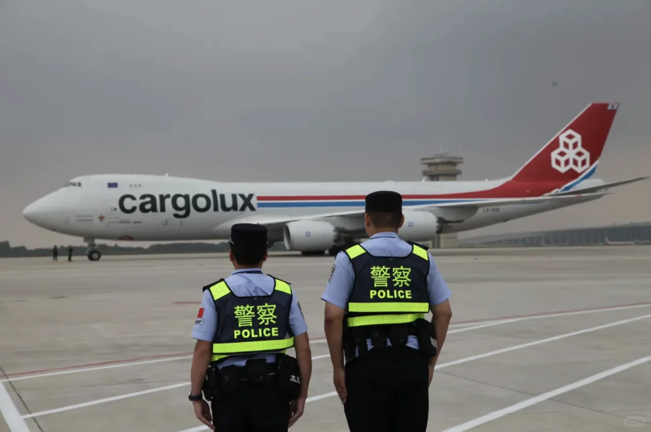 郑州航空口岸国际货机突破10000架次！