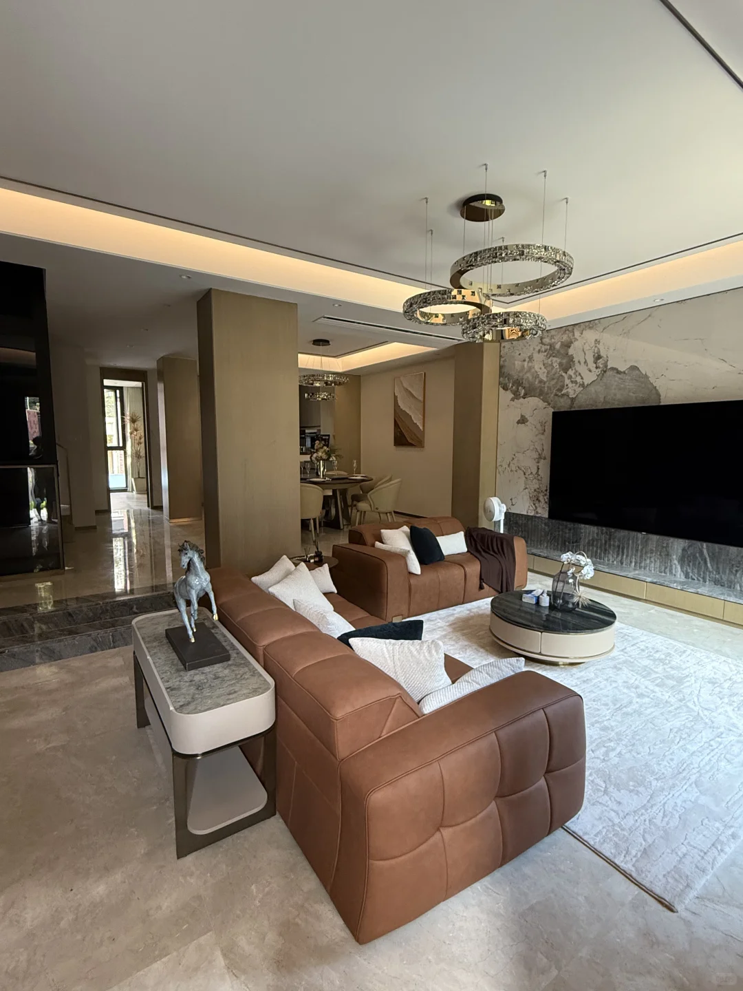 做全屋智能 收获乔迁礼一份