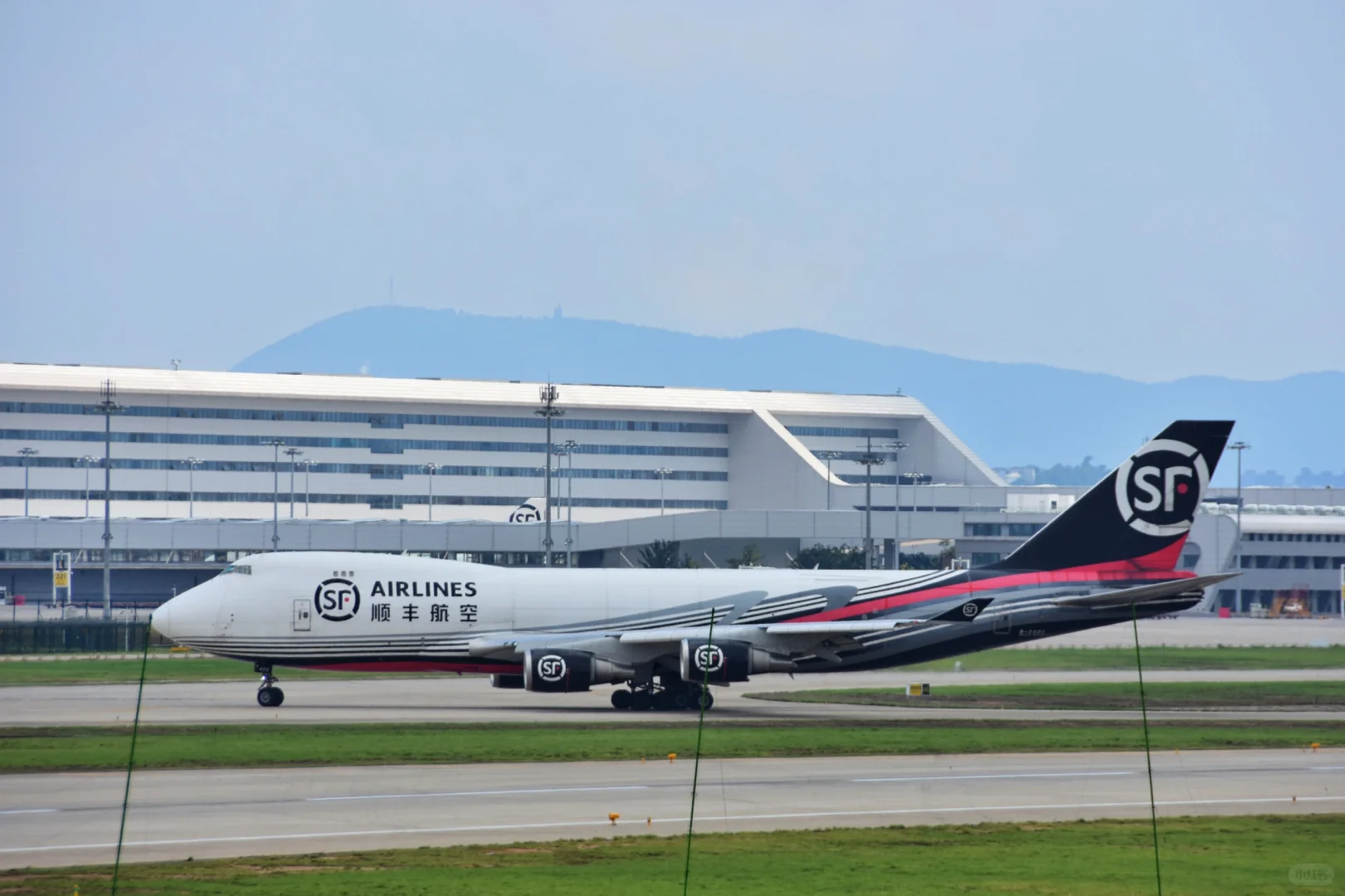 鄂州花湖国际机场随拍