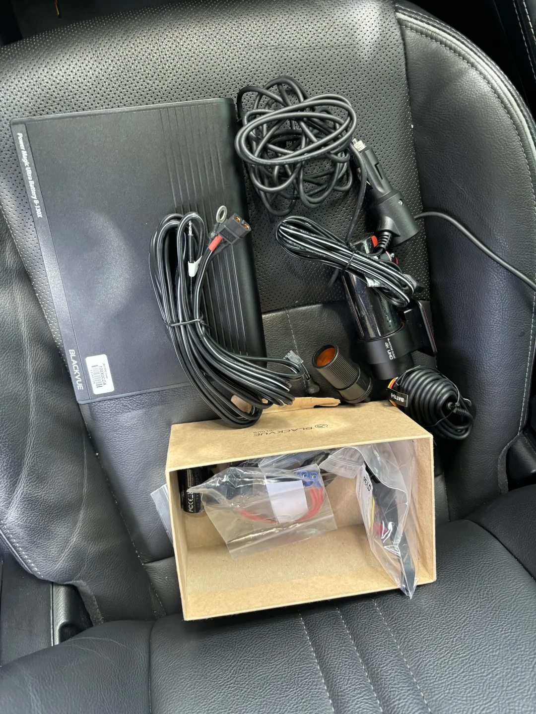 阿德上门安装行车记录仪Blackvue带电源