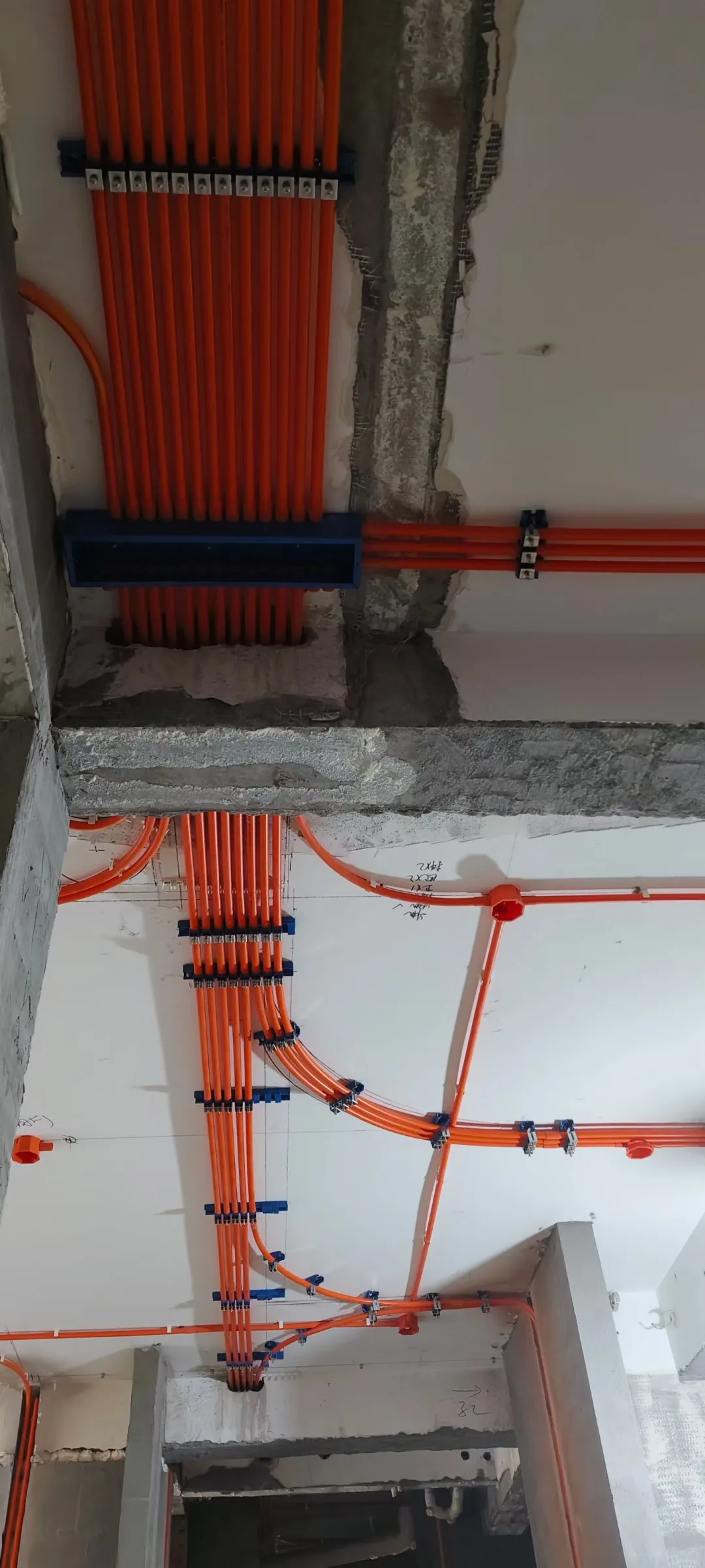 这个走顶电路什么水平？