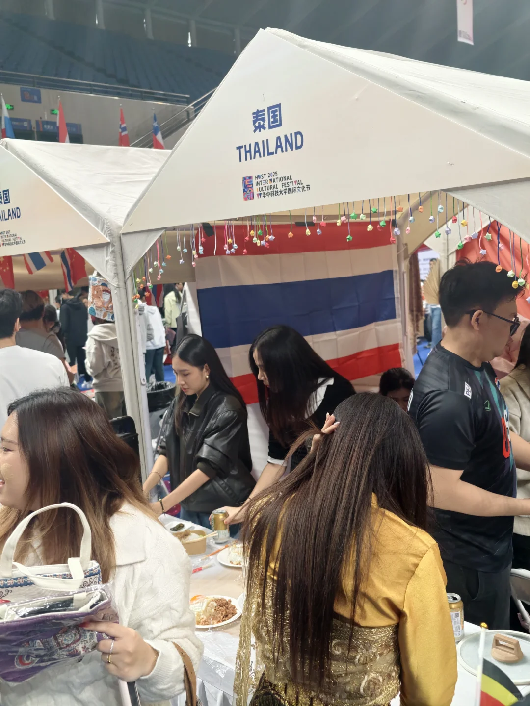 在武汉：一下午去了50多个国家