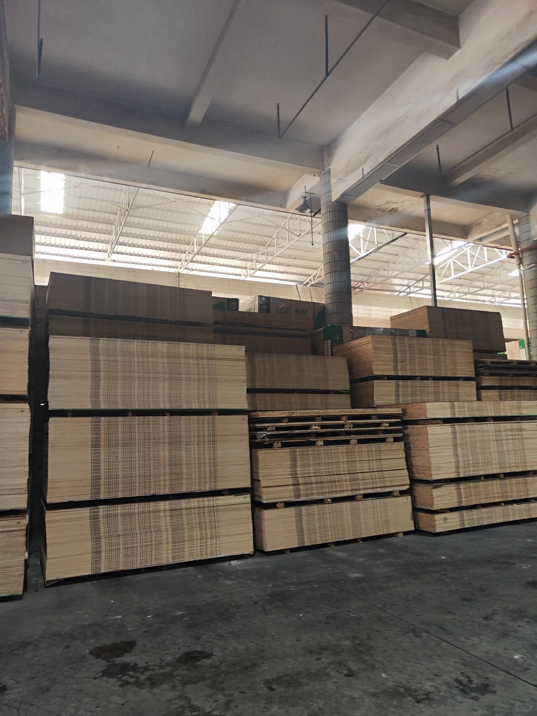 舵落口大市场板材