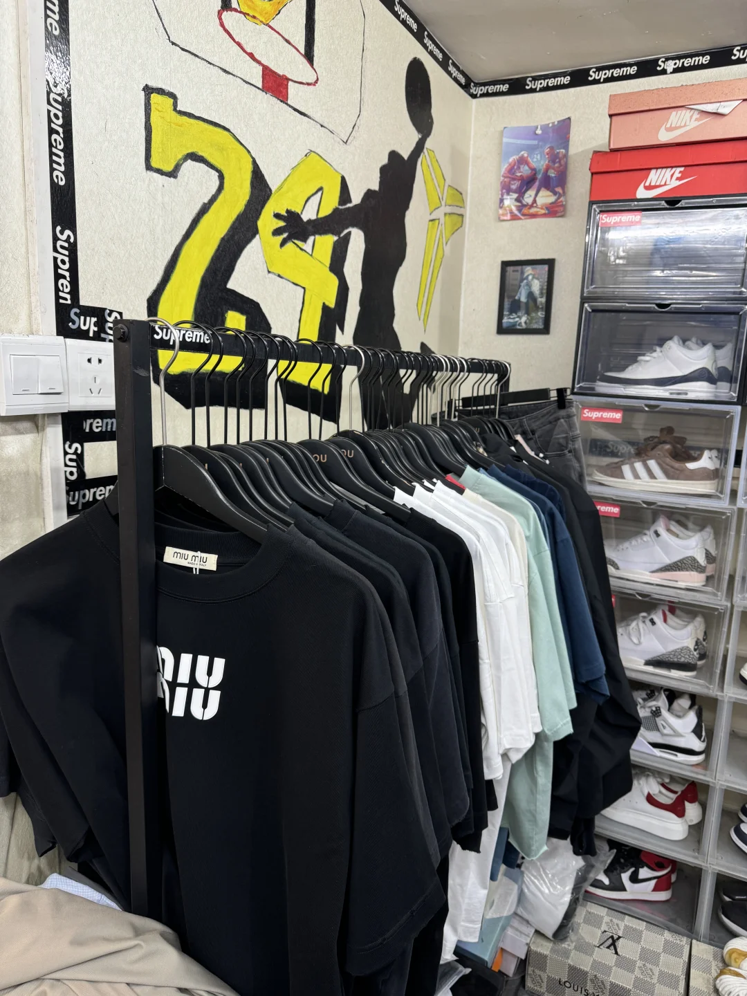 今年的服装实体店究竟怎么了？