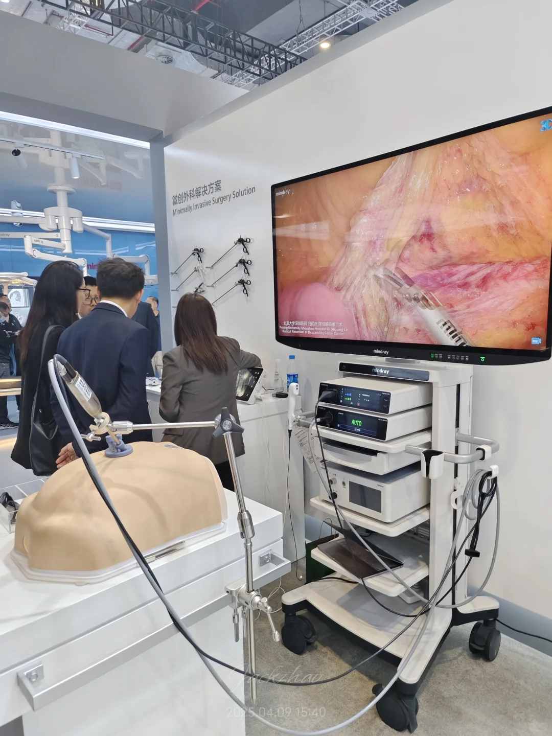 迈瑞医疗：设备+IT+AI 助力医疗智能化转型