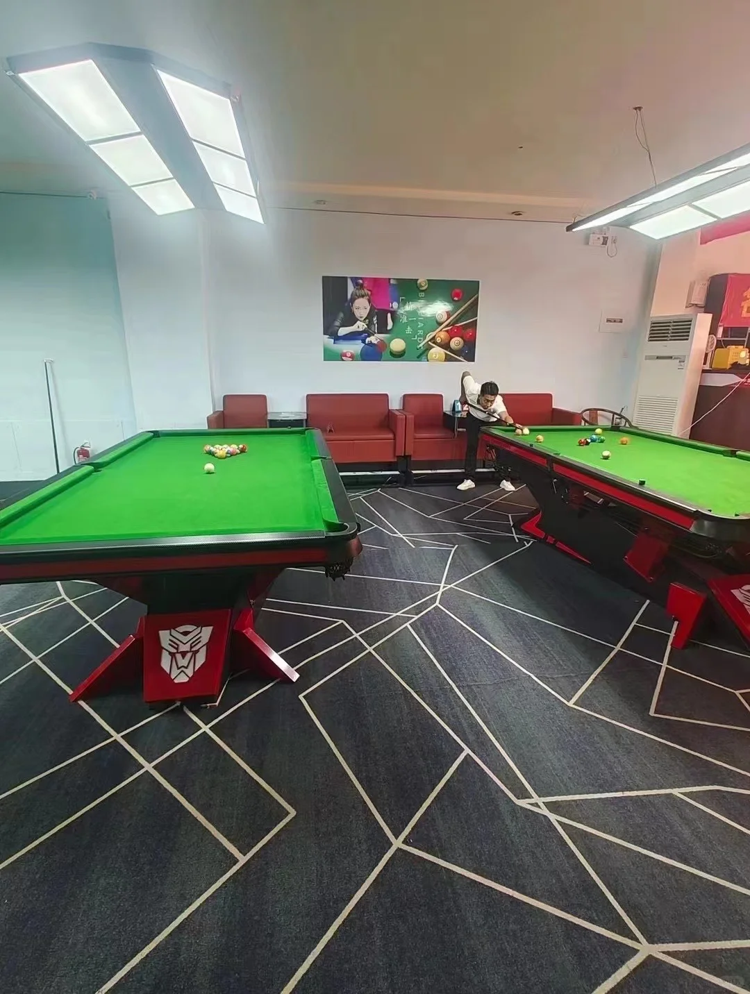 台球桌定制批发，源头生产厂家，包邮包安装