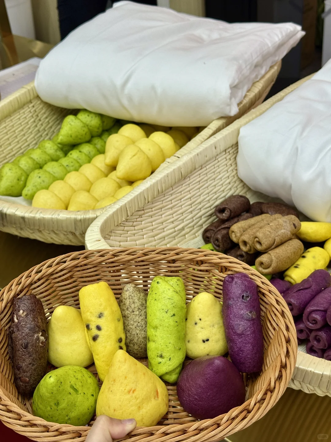 在郑州第一次见花样这么多的杂粮馒头 窝窝