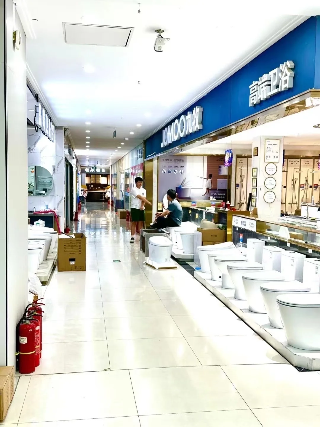 想在北京开家居建材店却愁客流？