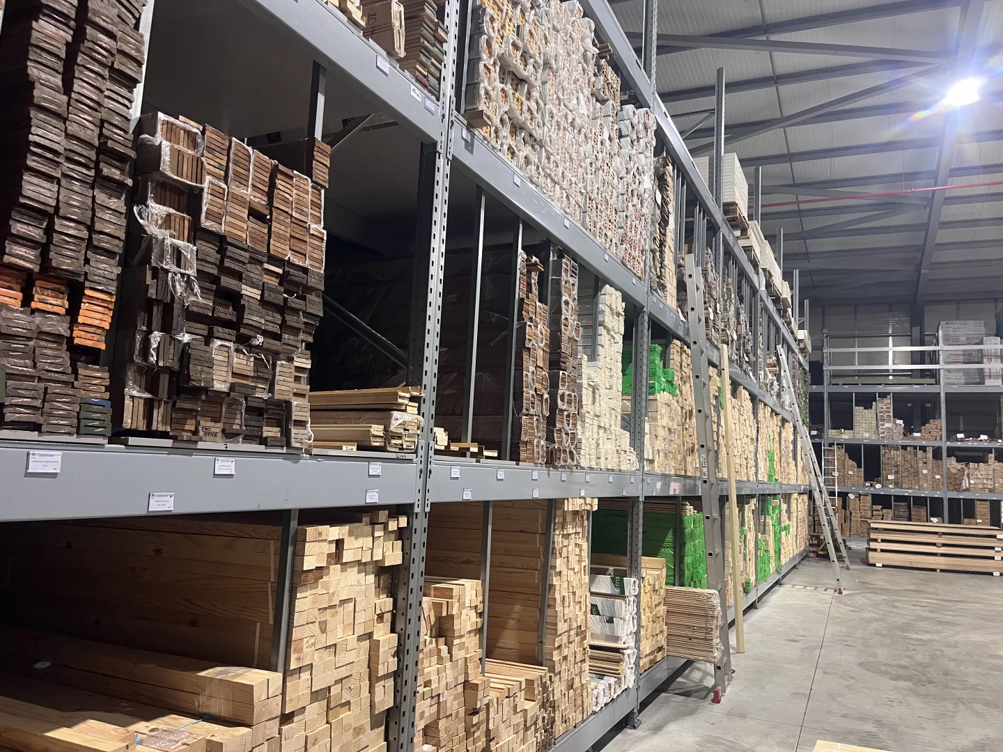 葡萄牙主要的建材家装商场亲历1