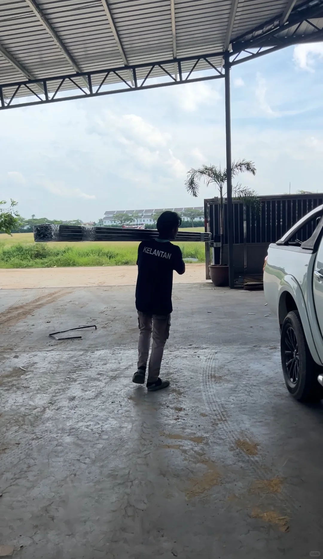 每天的建材仓库日常