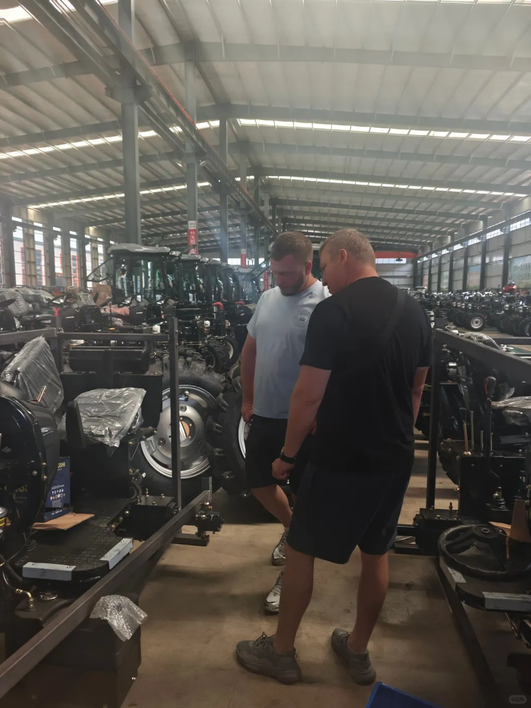 潍坊拖拉机看厂翻译的一天