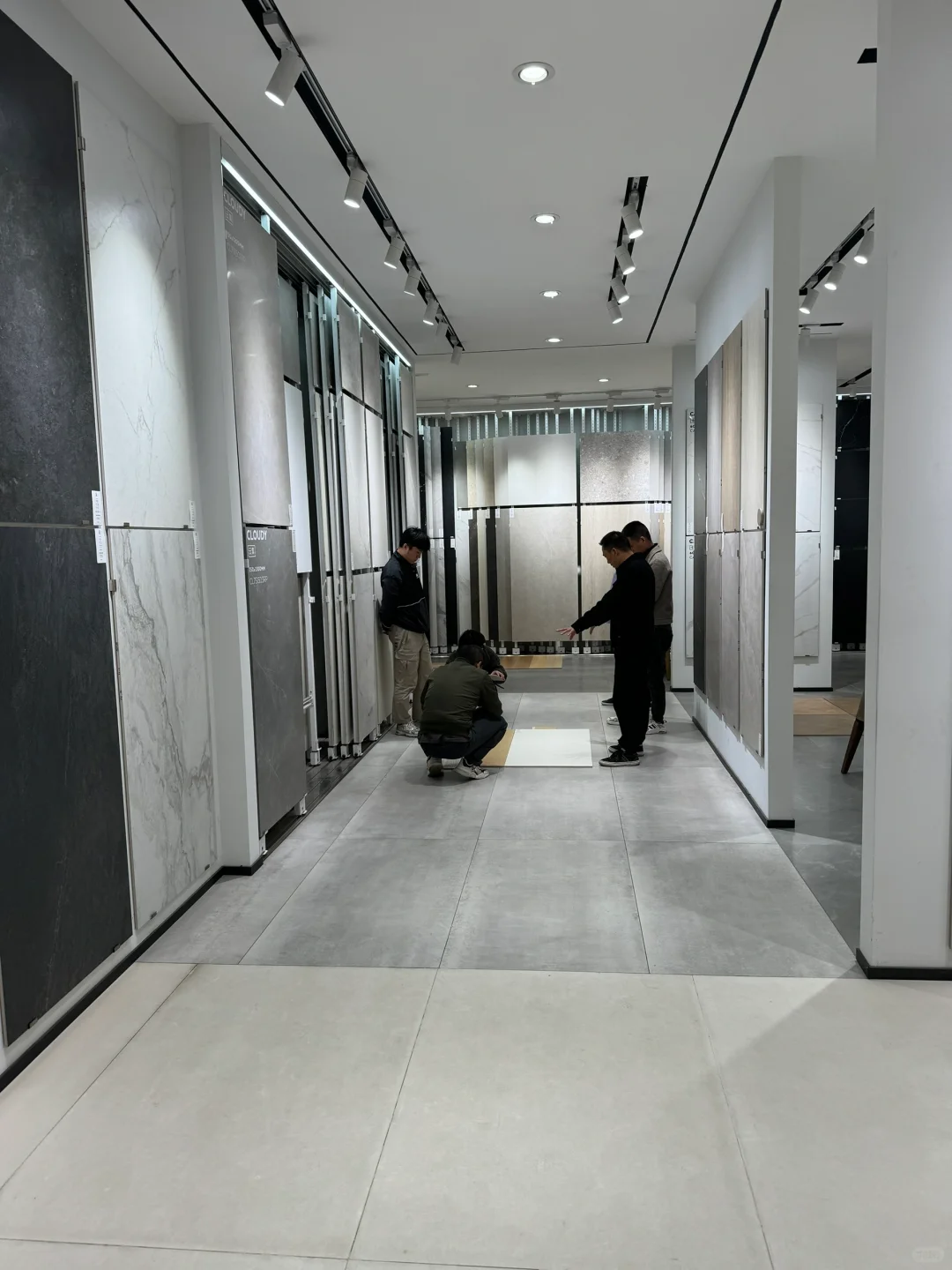 成都装修‼️超性价比瓷砖批发地总汇‼️