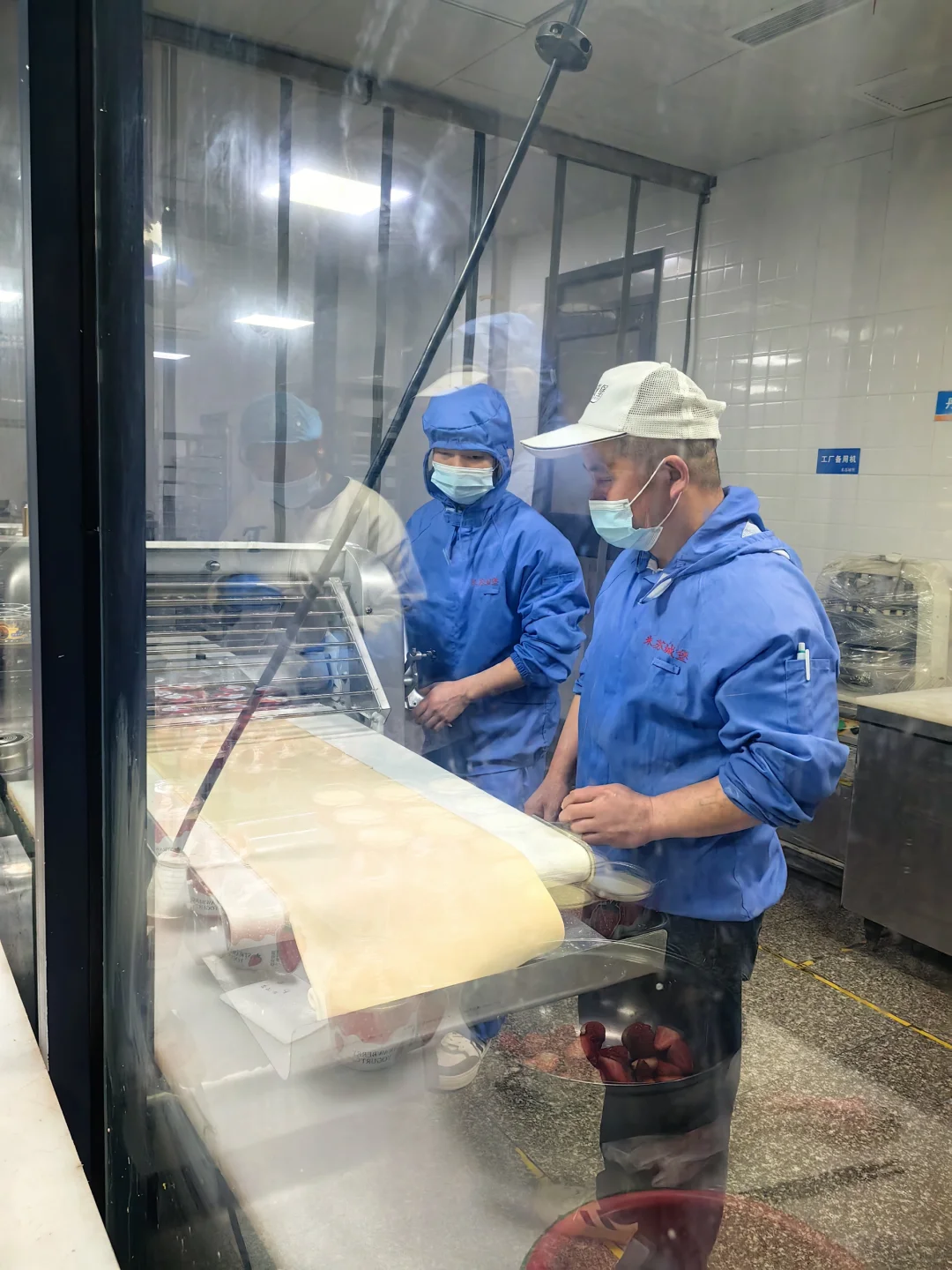 南通海安自己的面包厂坚持用好料做好包。