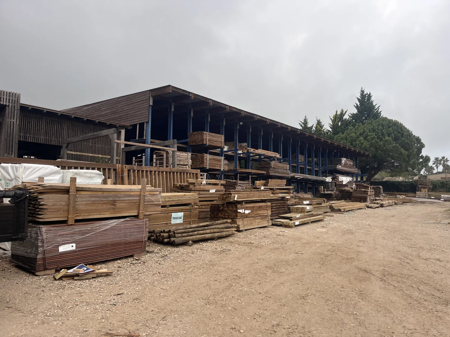 葡萄牙主要的建材家装商场亲历1