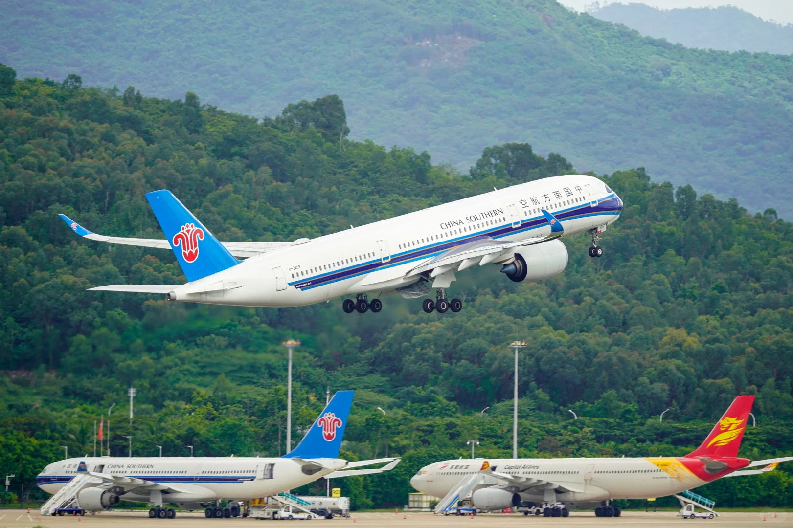 三亚宽体机很多，但是游客呢？