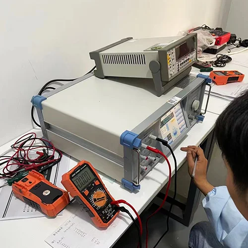 万用表检测，仪器检测