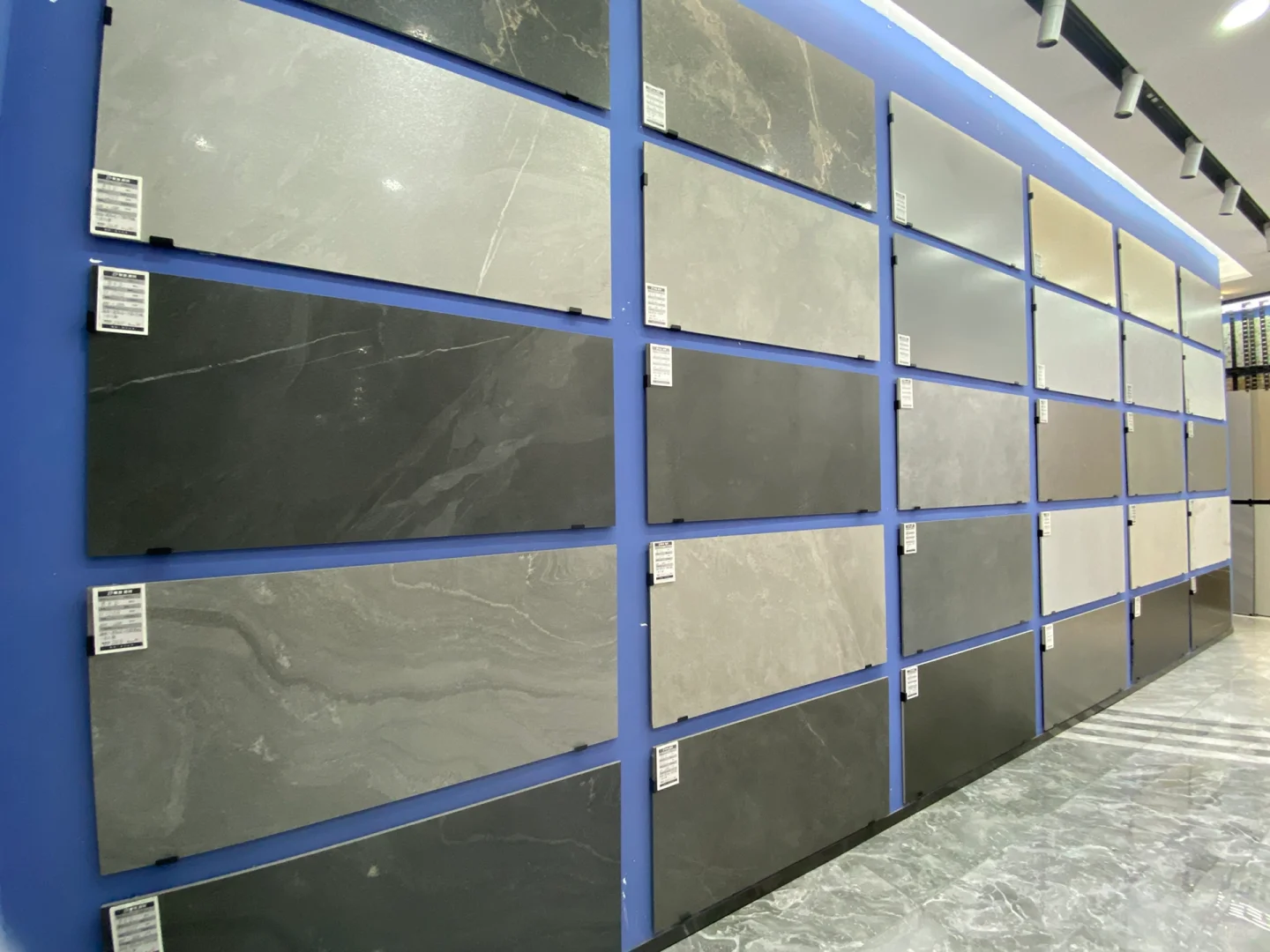 瓷砖批发仓储让你轻松搞定装修！