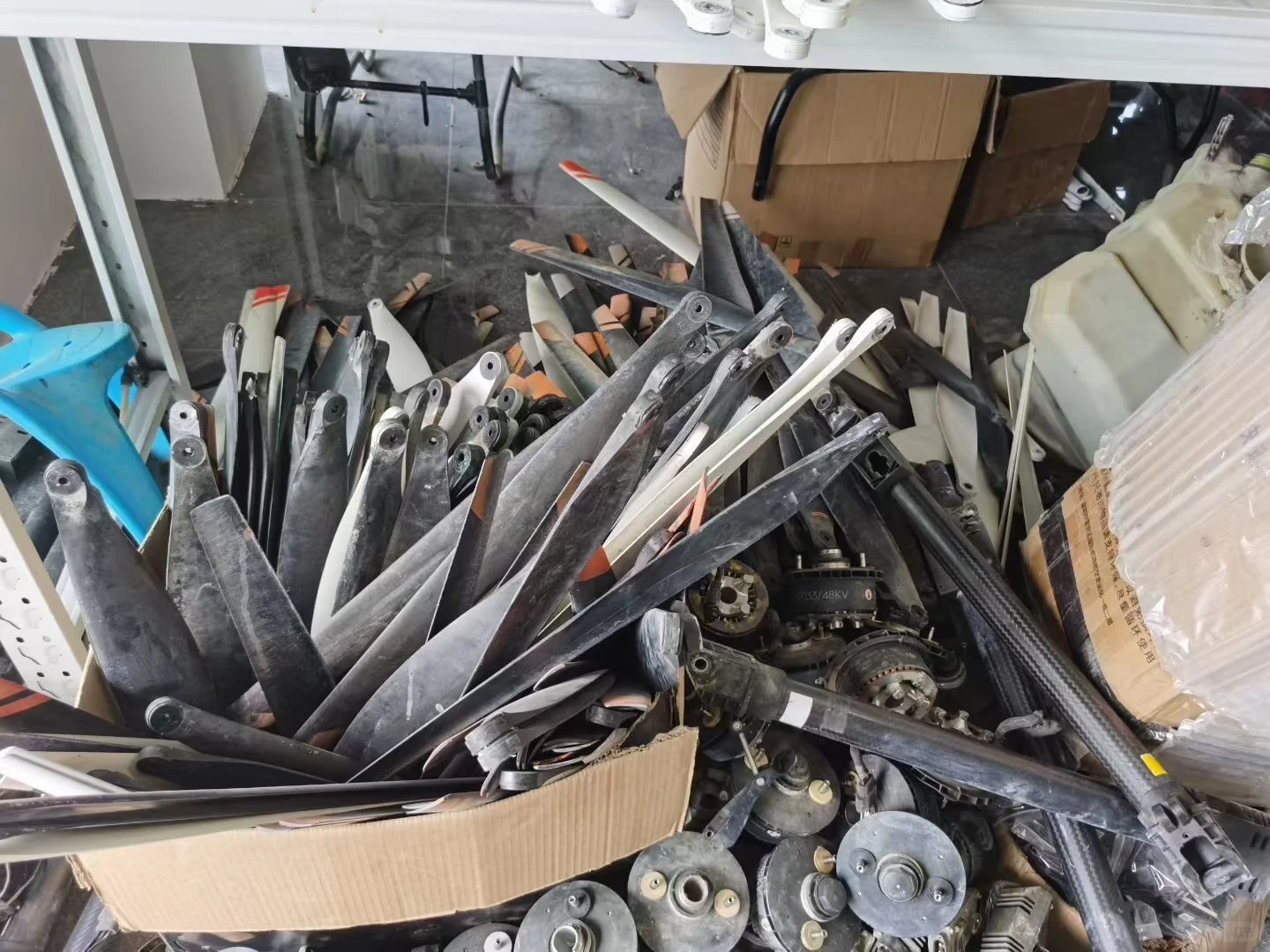 有没有人要大疆植保无人机呀，可以联系。