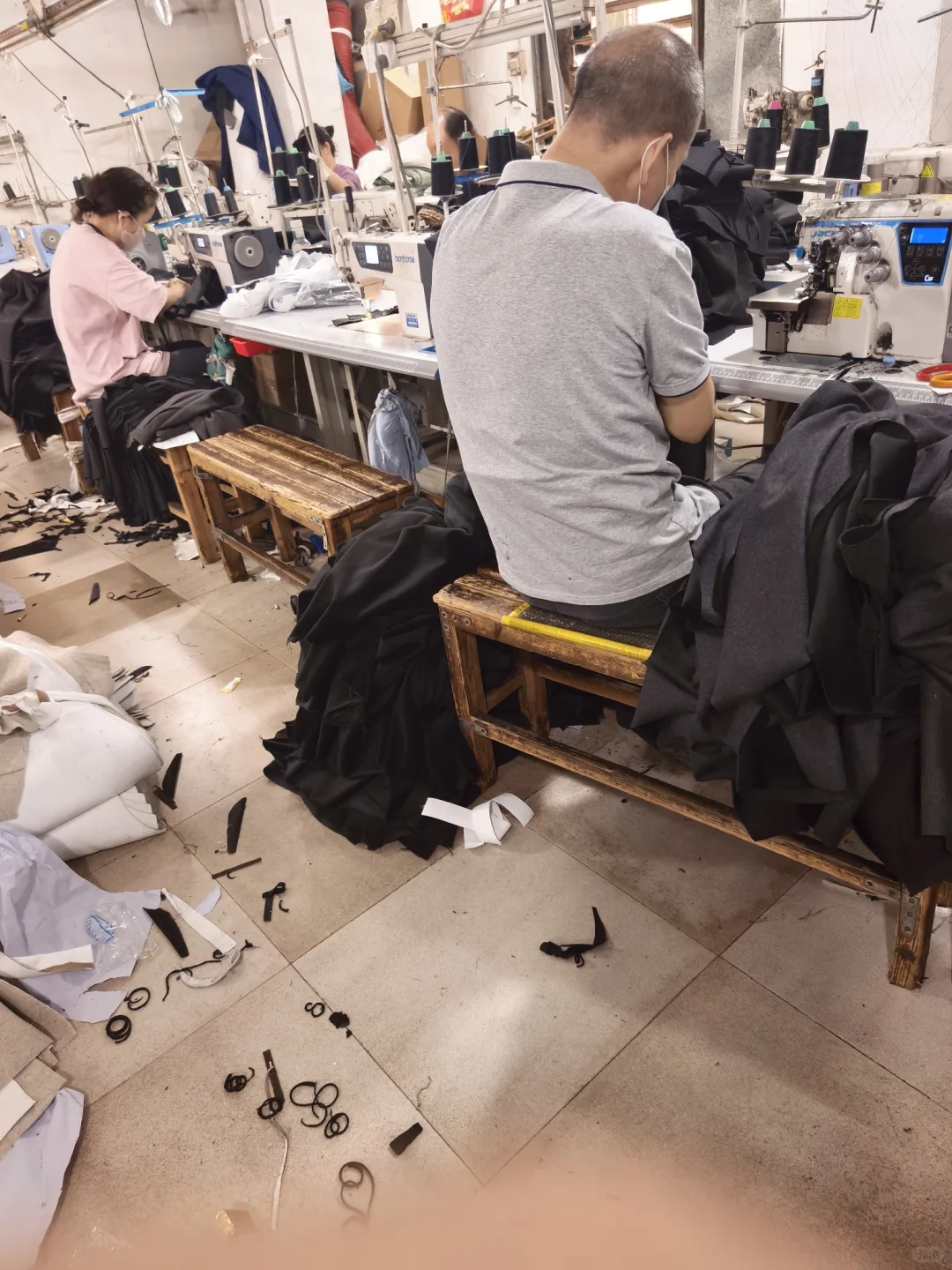 服装加工厂 (承接各种国内外订单)