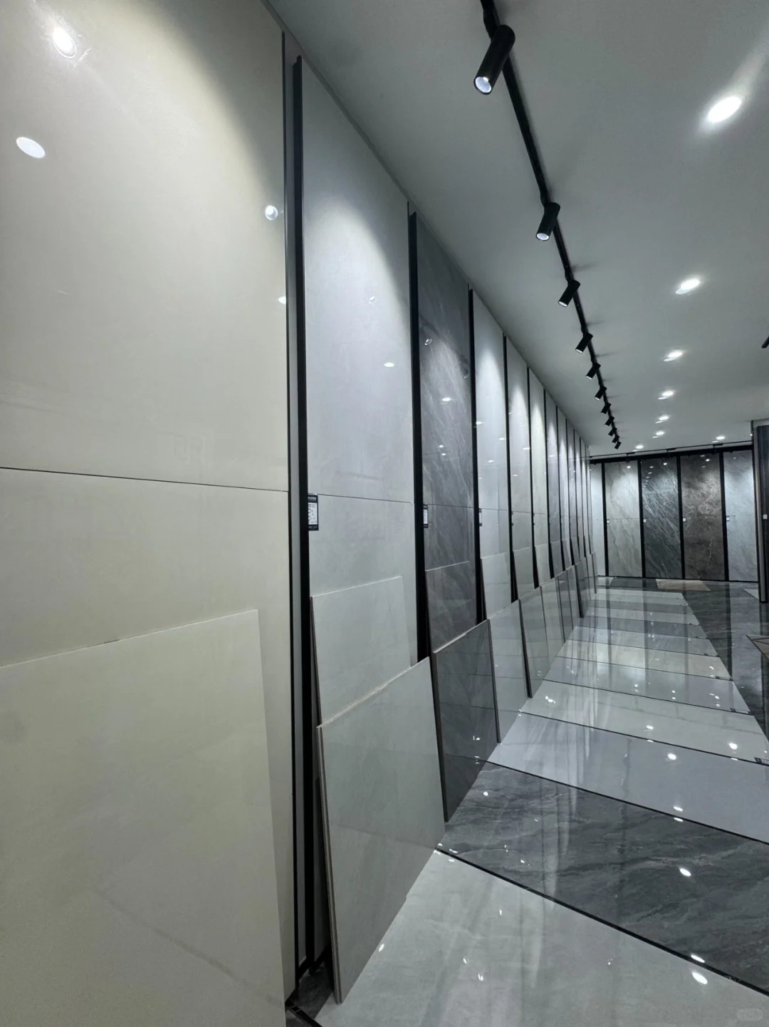 墙裂推荐✨这个瓷砖宝藏展厅，逛到不想走