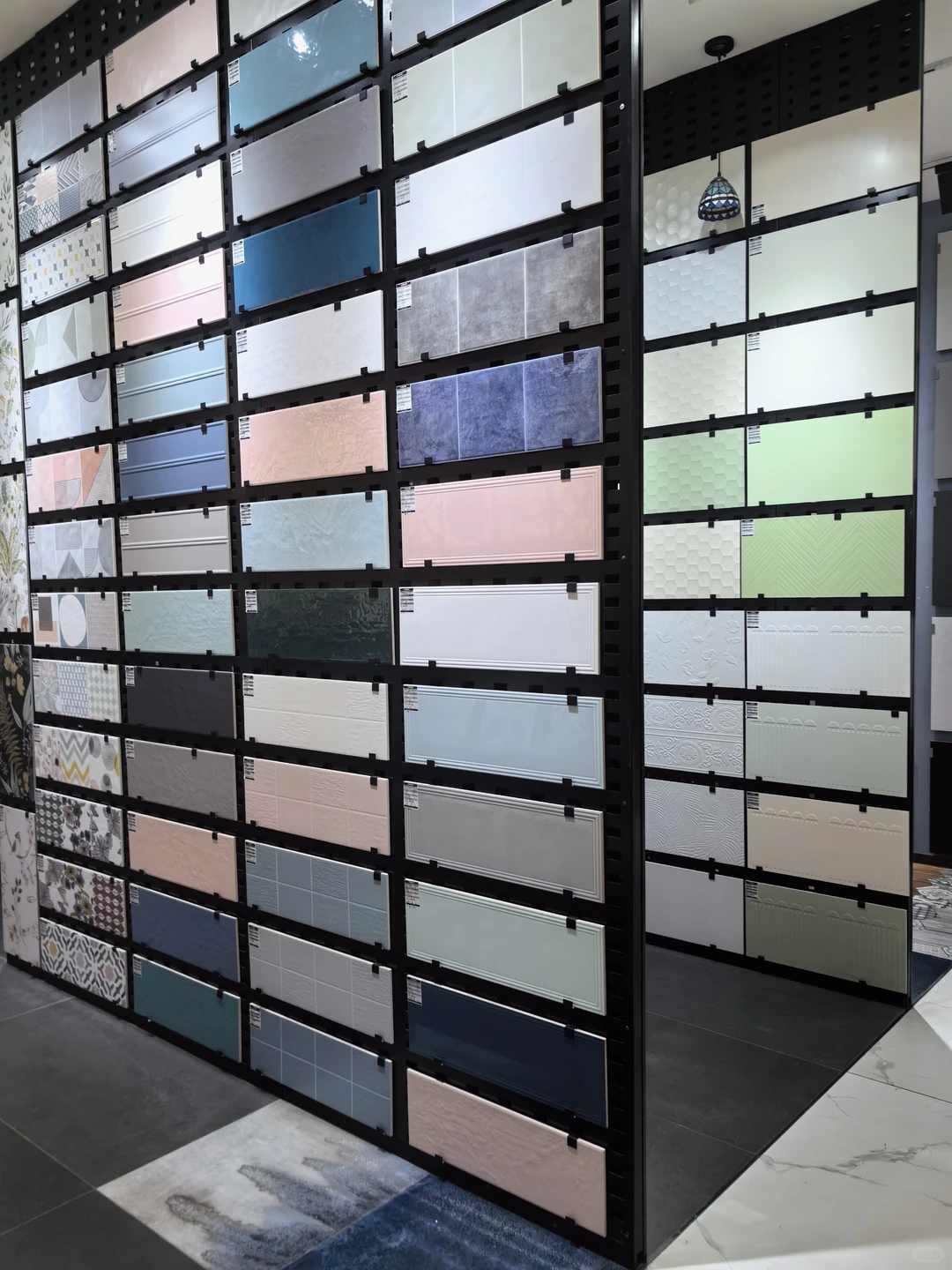 买瓷砖找我直接库房一站式采购?