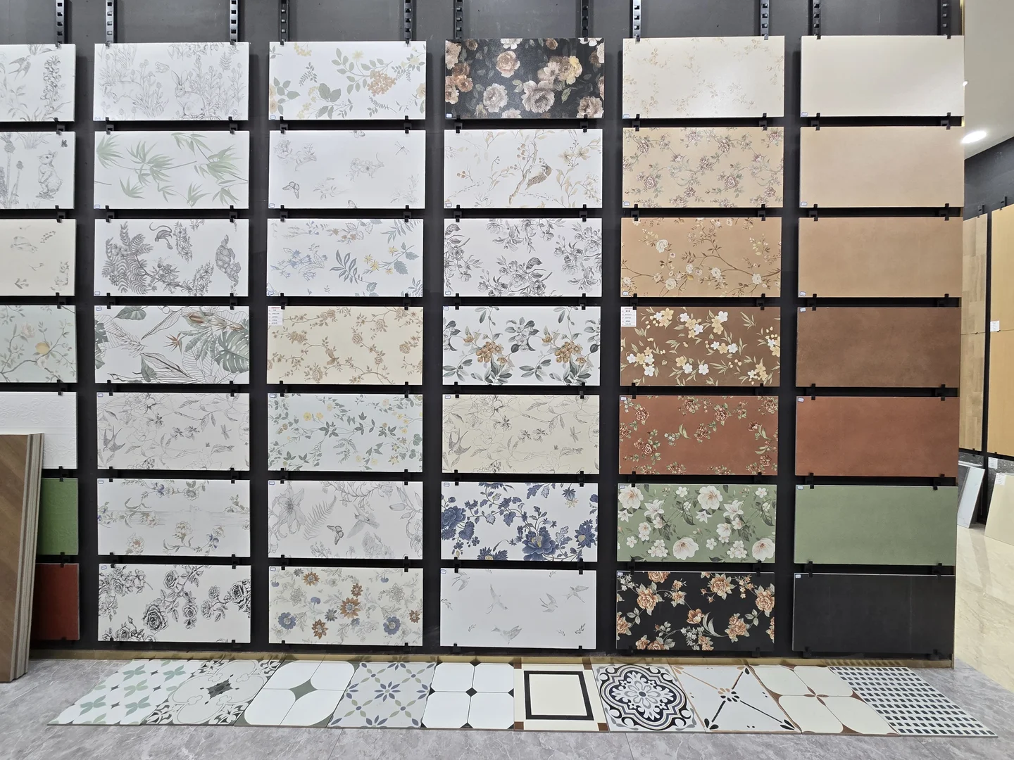 成都人自己的广东砖批发大仓，请私藏