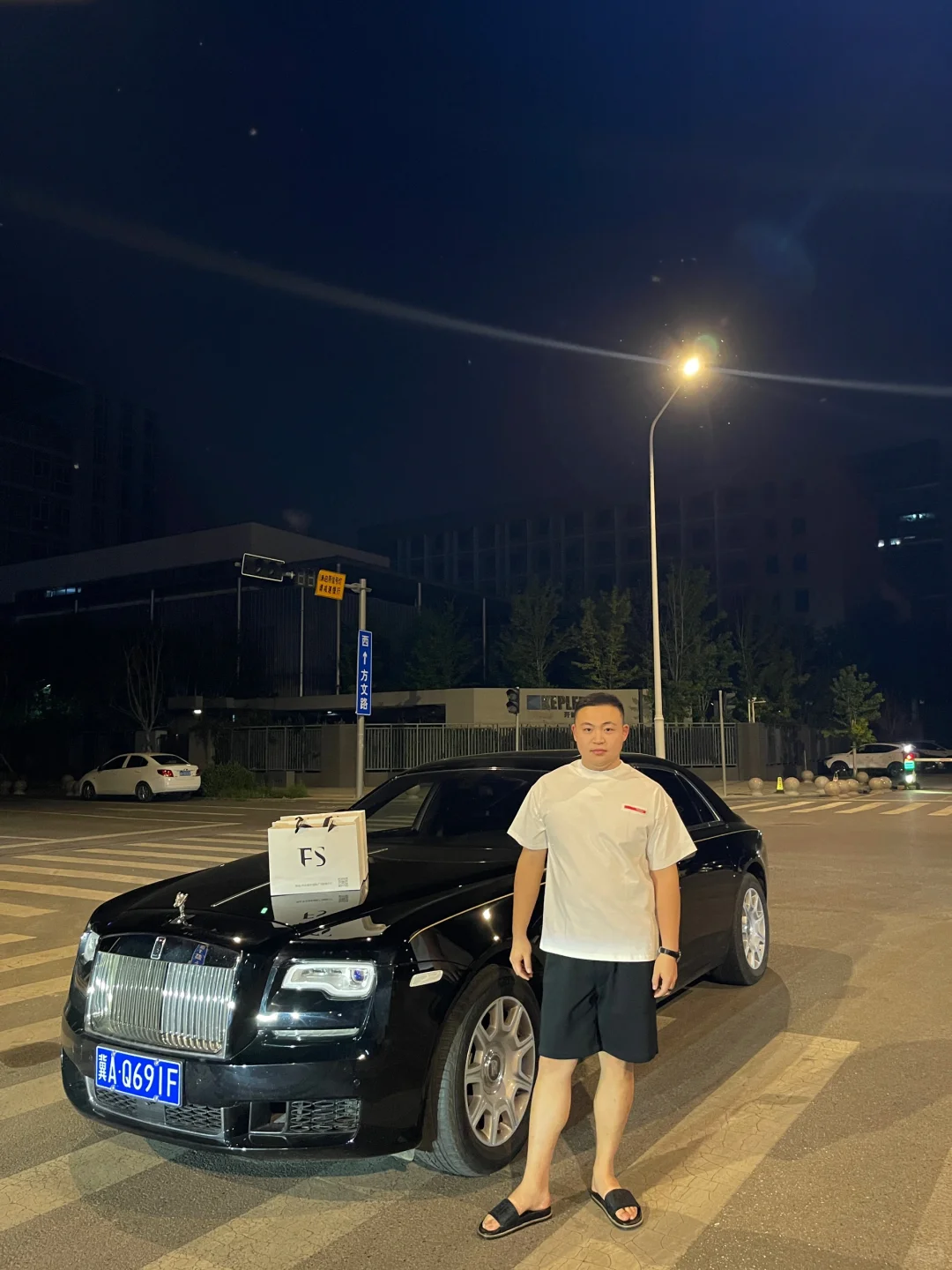 00后在石家庄做服装