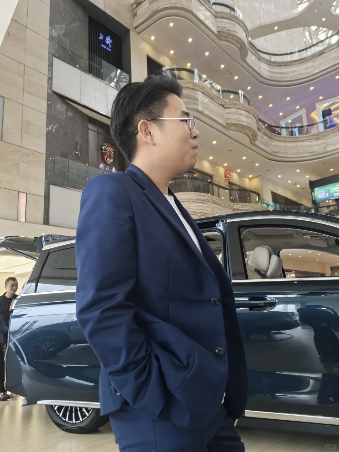 店长说仪容仪表要规范