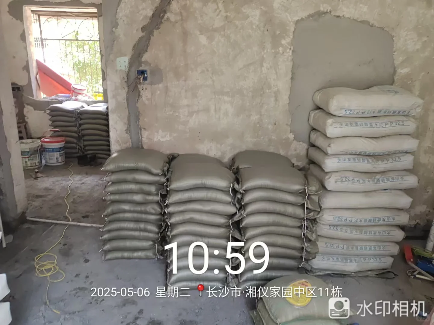 粗沙2.9/包，南方水泥15.5/包