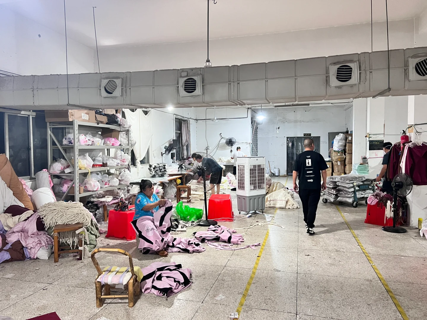 接手爸妈服装厂，没订单，做外贸没头绪怎么办