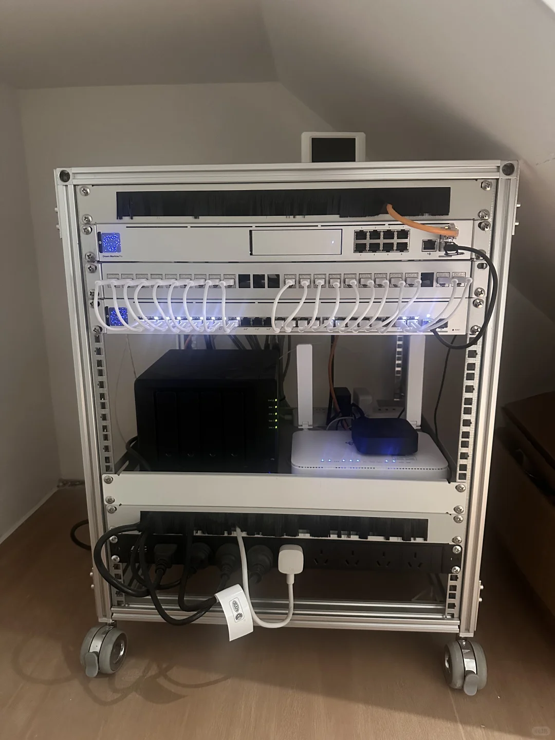 智能家居1-家庭数据中心建设