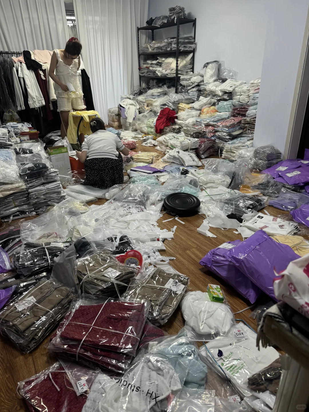 2025年女装直播到底能不能干了？