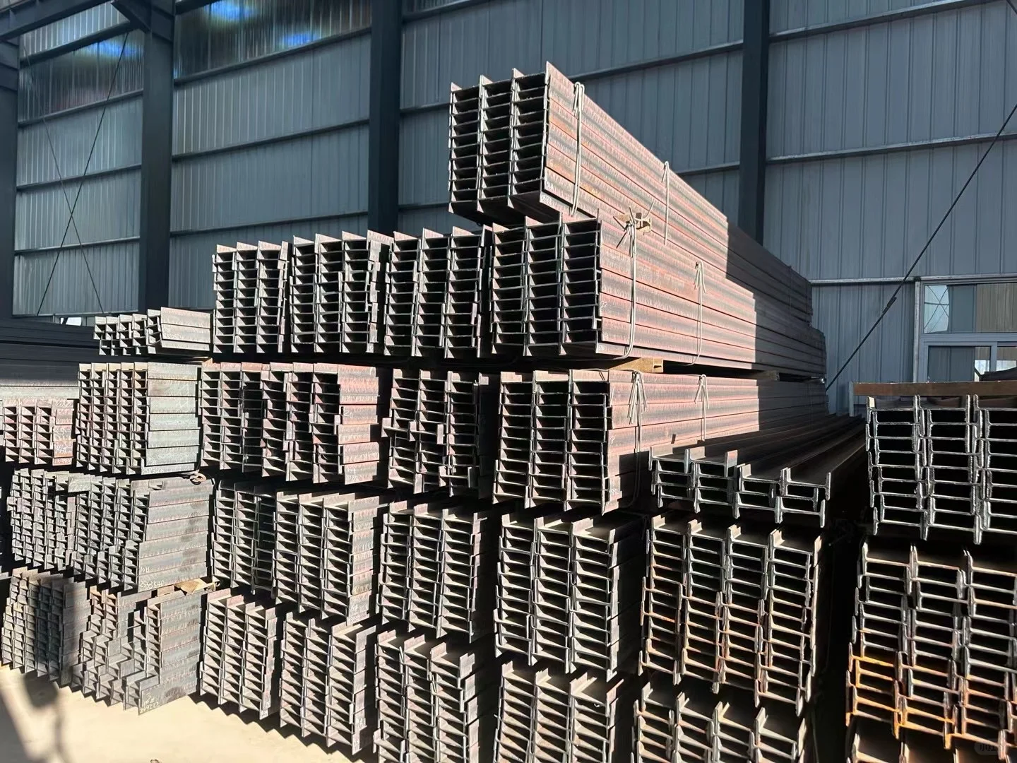 我爸让我放网上卖?请问钢材怎么卖