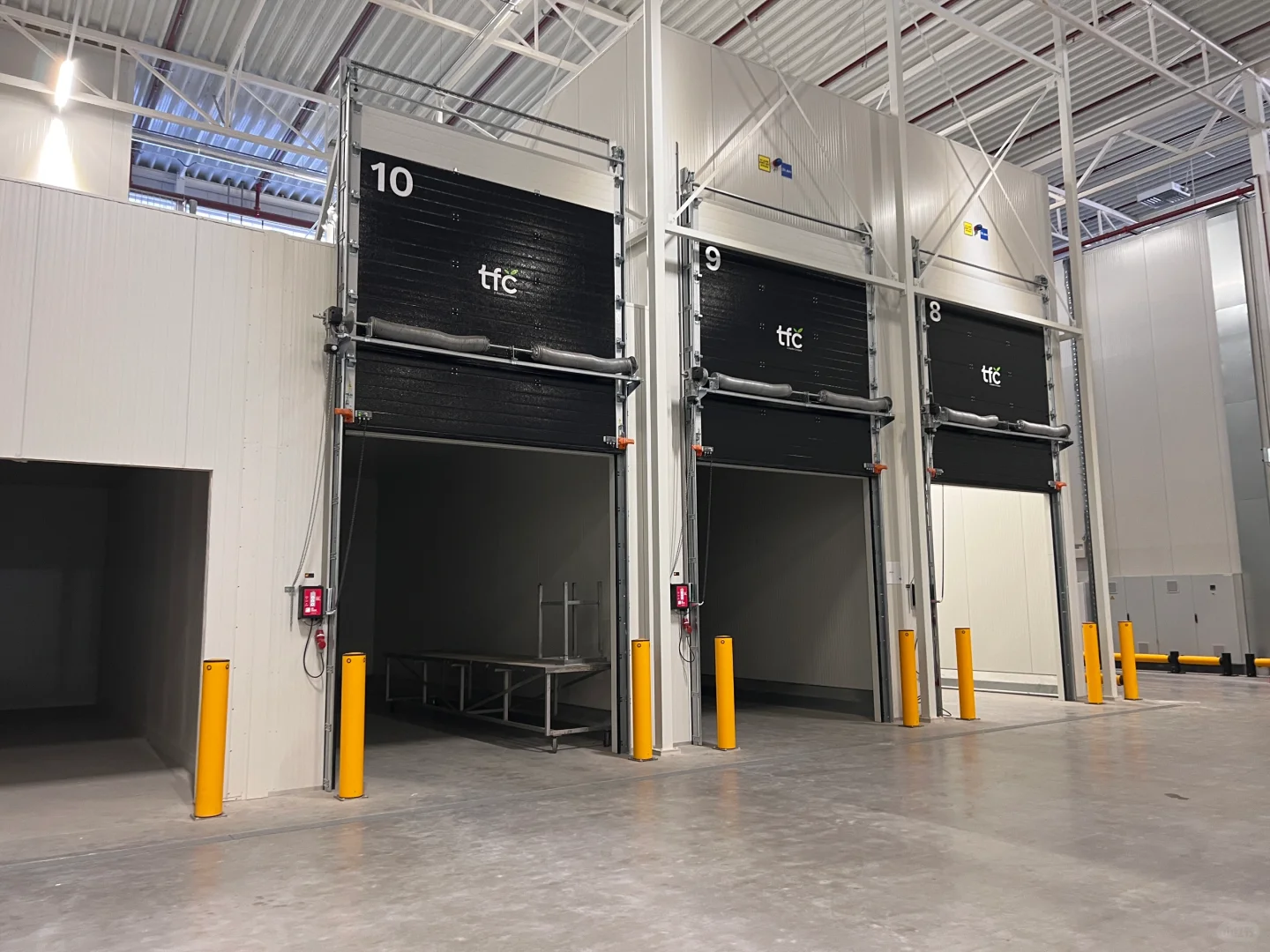 很高兴欧洲加工厂实现了自动化智能化