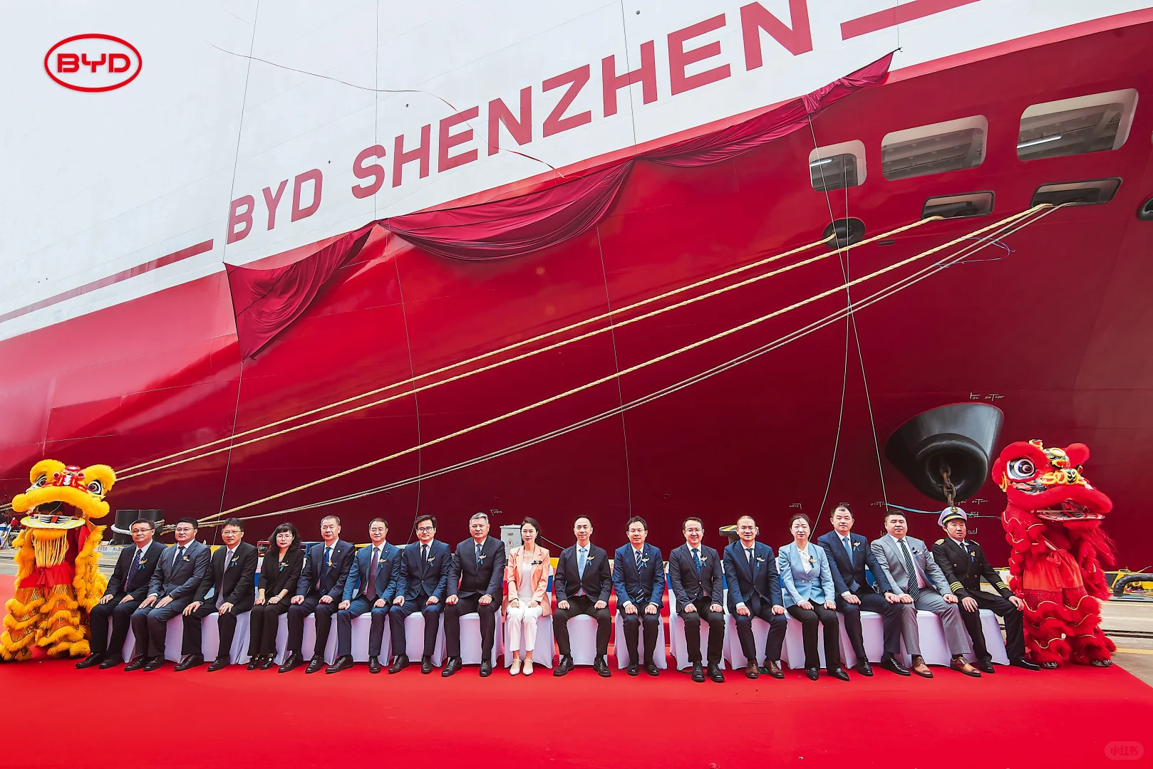 全球最大汽车运输船“深圳号”开启远航