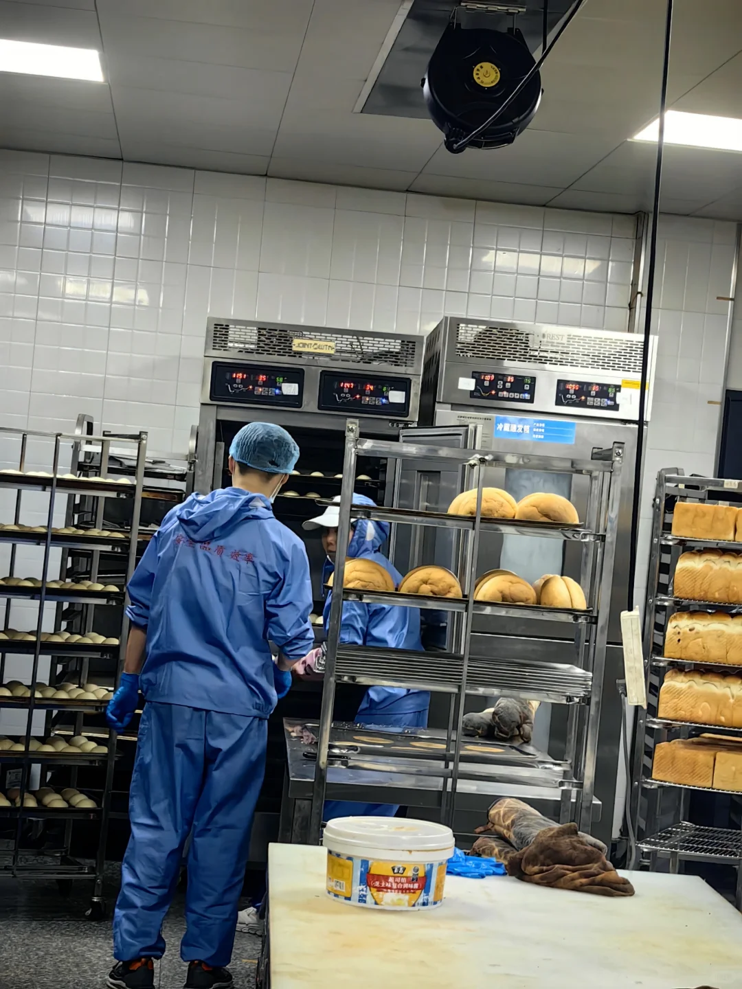 南通海安自己的面包厂坚持用好料做好包。