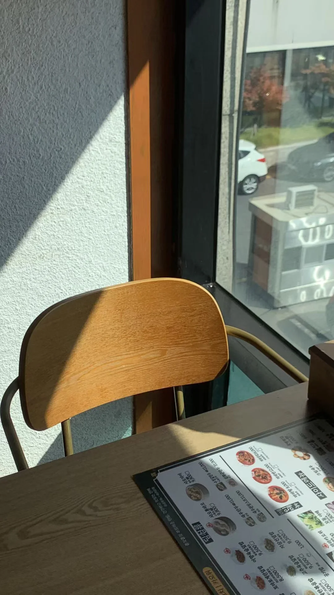 十一月的实体店…冷清到怀疑人生?