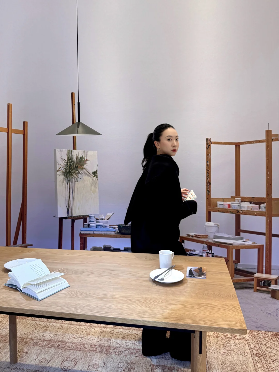 魔都看展｜各自的瞬间⚫️闯入了喻红工作室