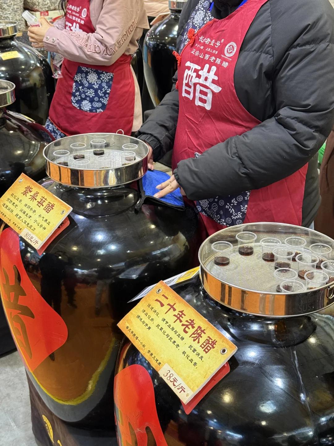 我靠我靠！！！济南首届！好多人啊。。。。