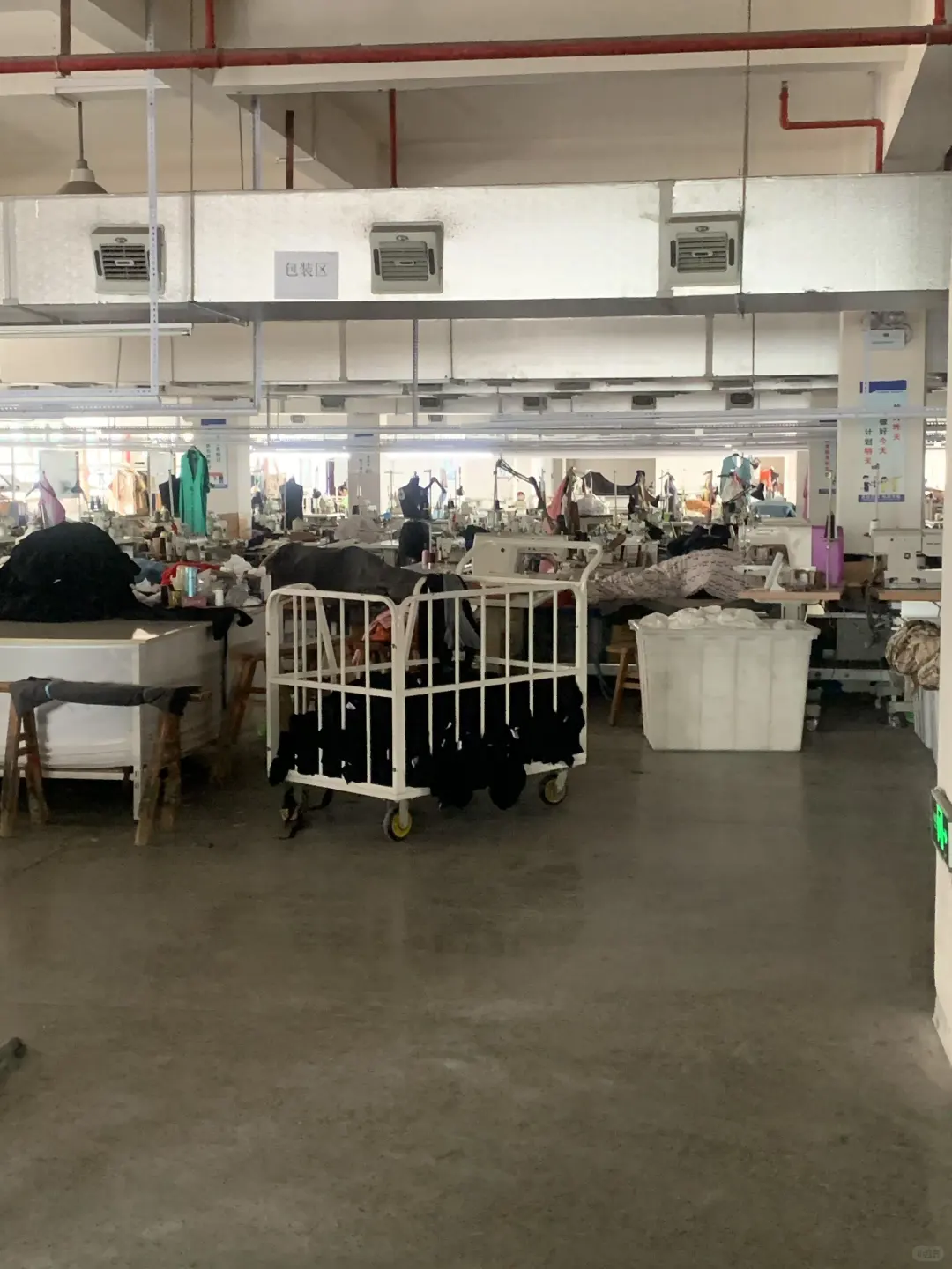 我供货，你来卖！极简鹅绒服供应链