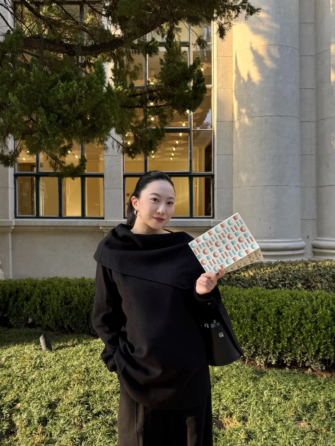 魔都看展｜各自的瞬间⚫️闯入了喻红工作室