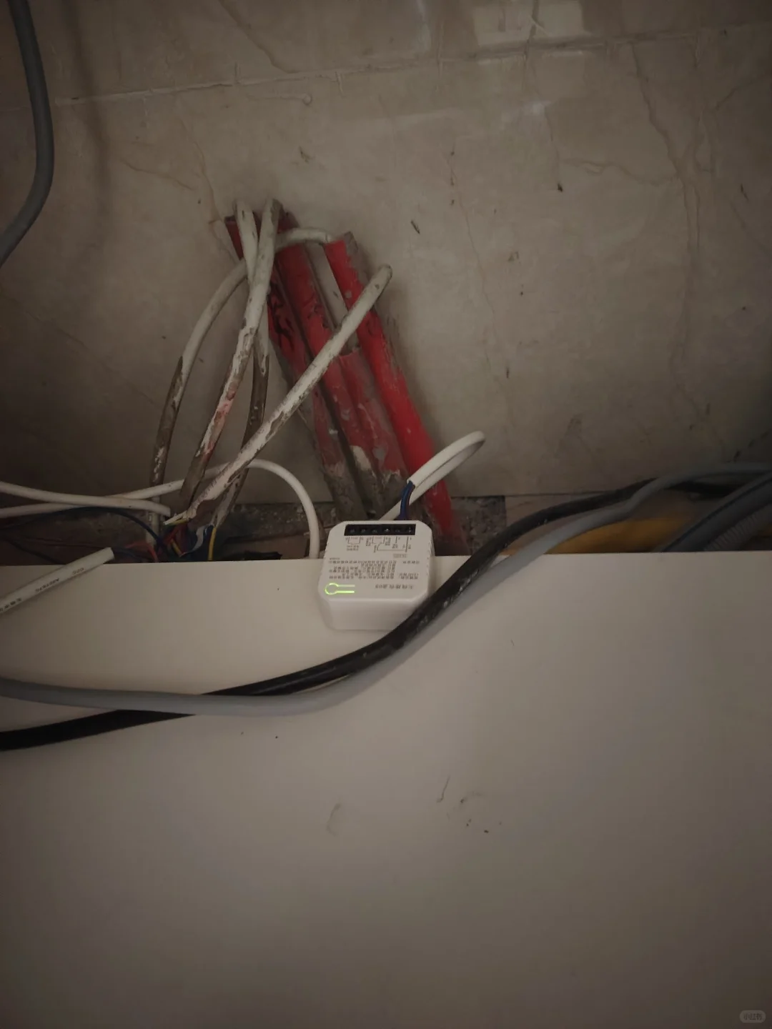 地暖温控器线路断裂控制不了执行器怎么办？