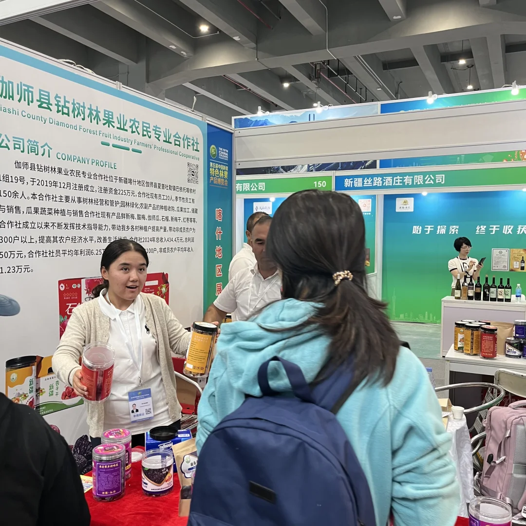 都去找这个姐姐！超热情！便宜实惠！